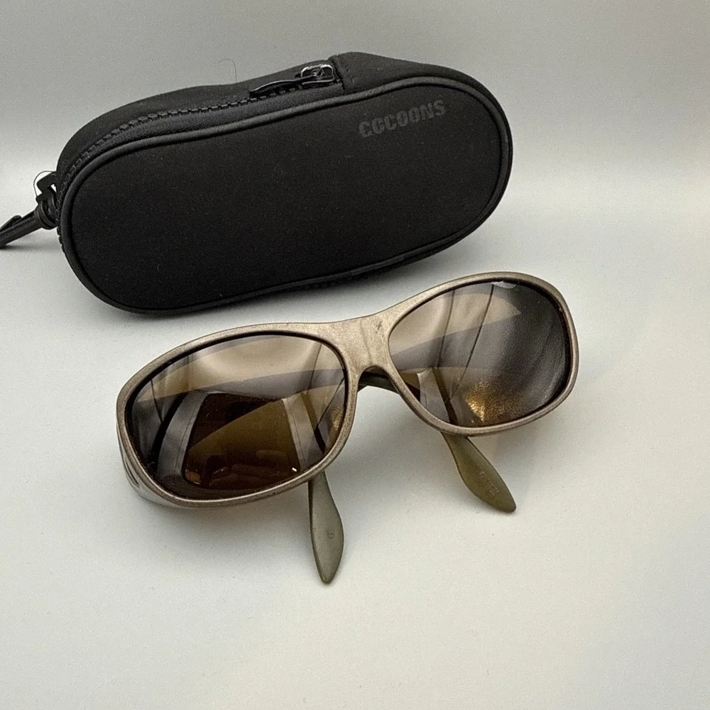 Cocoons Authentic Wrap Sunglasses Brown Frame  Lens Fit Over & Cacoons Case